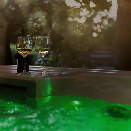 Otthon Foeldvaron Villa Balatonfoldvar