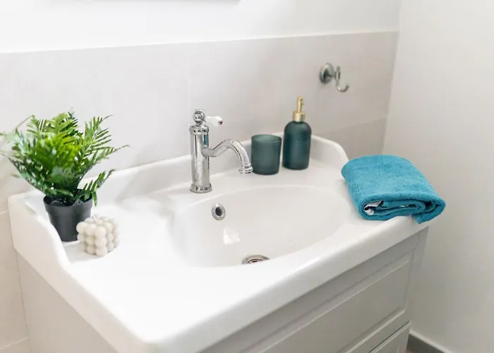 Otthon Foeldvaron Villa