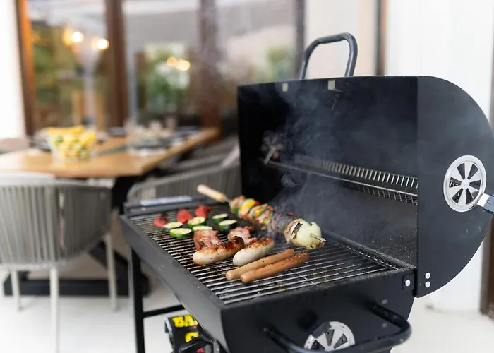 Otthon Foeldvaron Villa